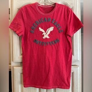 American Eagle Red t-shirt Men’s size XS athletic fit